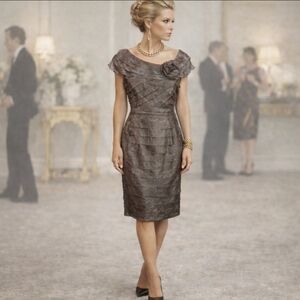 London Times Chic Gray Party Dress Old Money Shimmery Shutter Ruffles Glam Sz 8